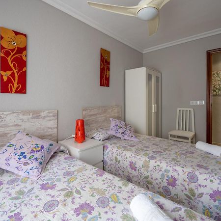 Sevilla Sol Luaran gambar
